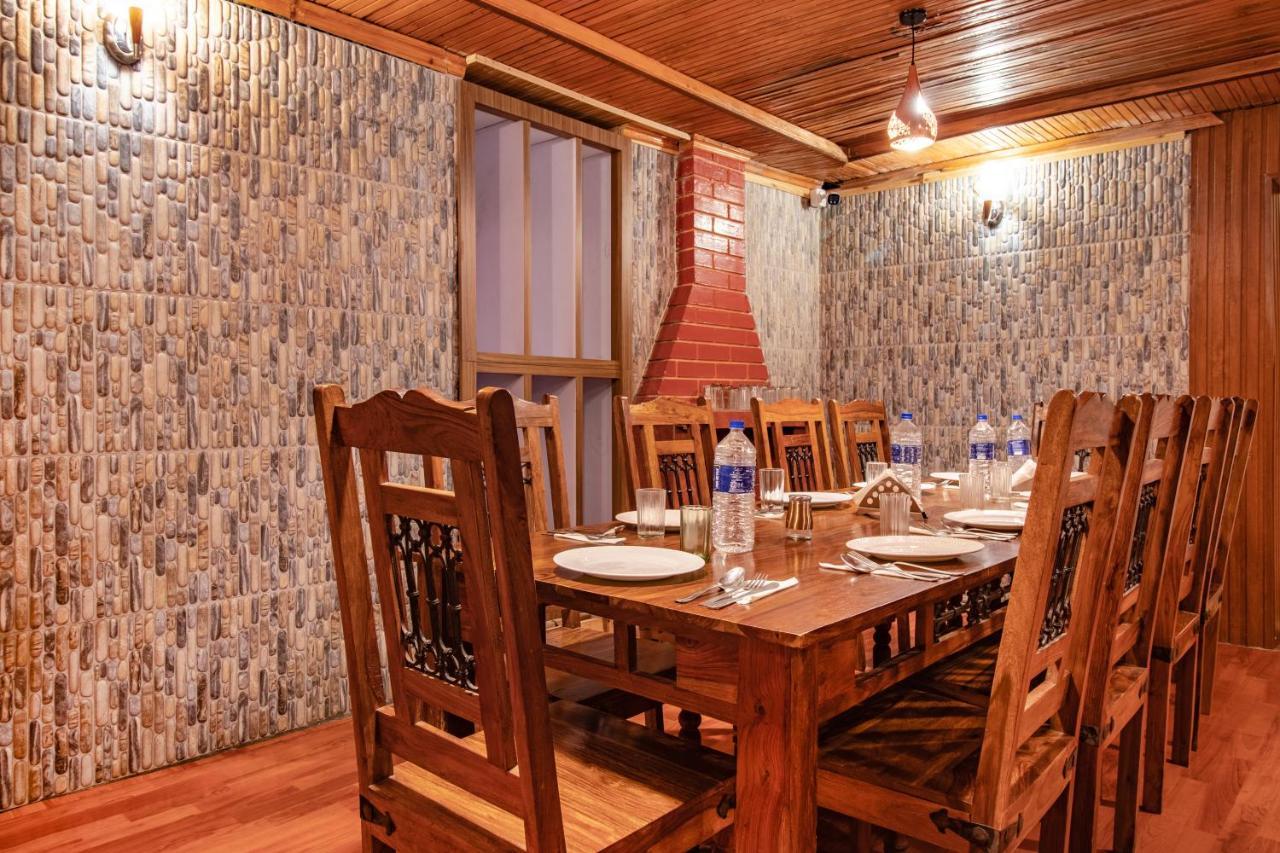 Hotel Little Silver Pahalgam Bagian luar foto