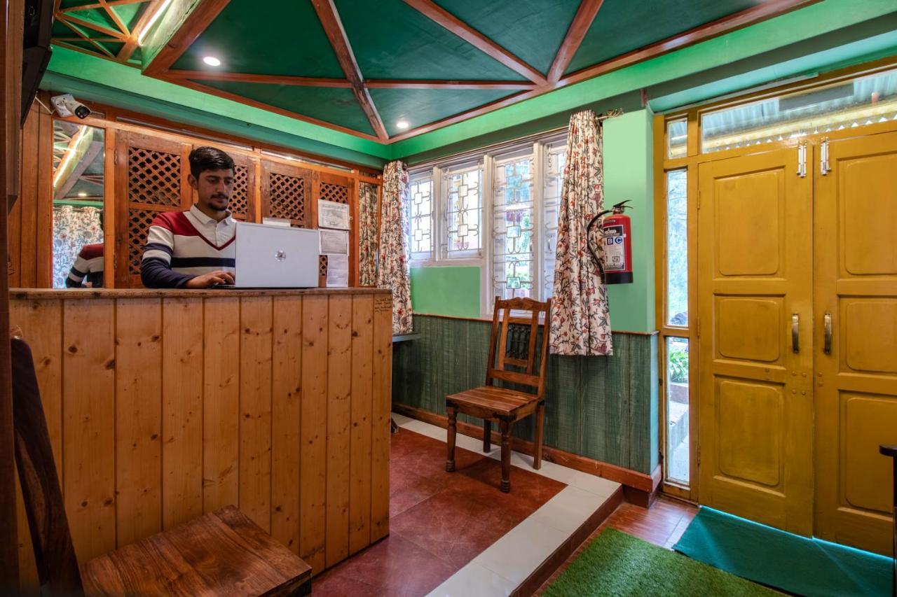 Hotel Little Silver Pahalgam Bagian luar foto