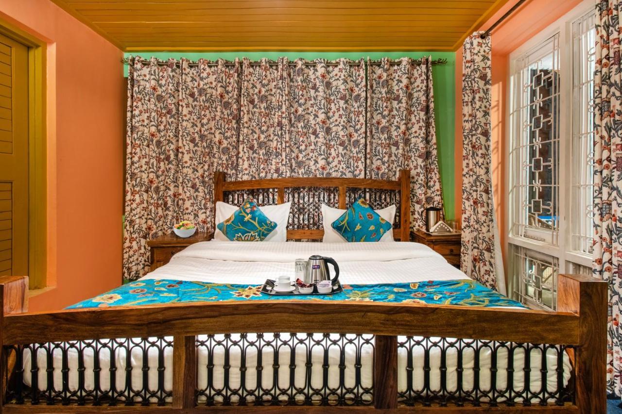 Hotel Little Silver Pahalgam Bagian luar foto