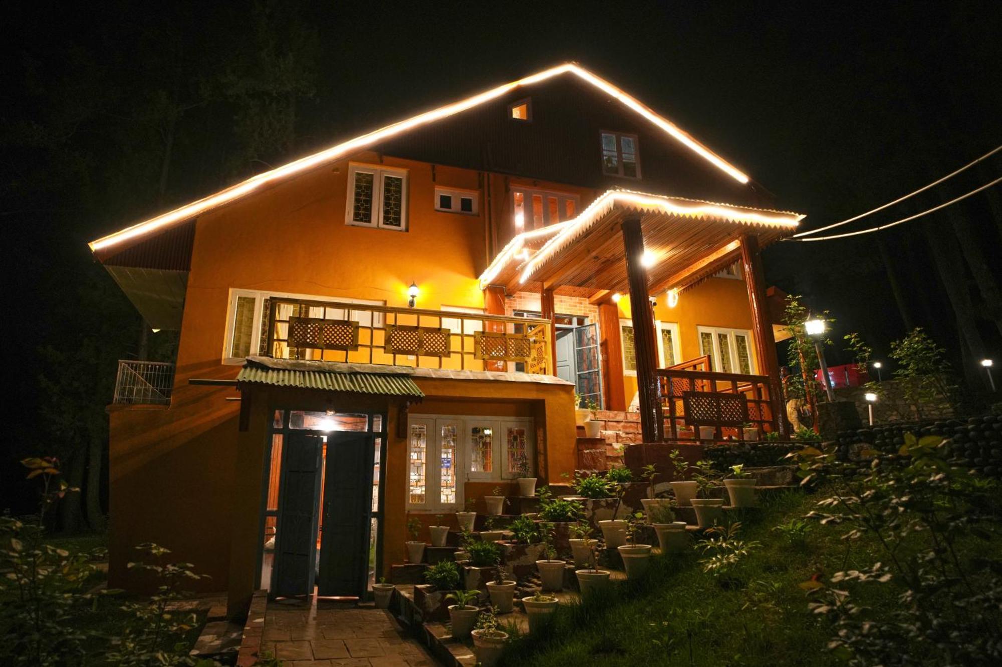 Hotel Little Silver Pahalgam Bagian luar foto