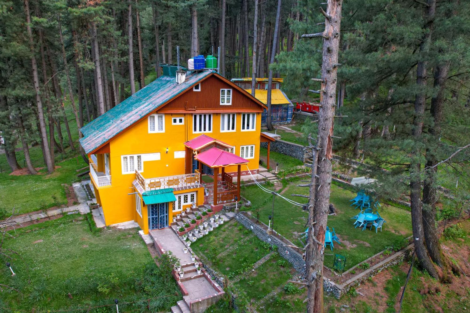 Hotel Little Silver Pahalgam Bagian luar foto